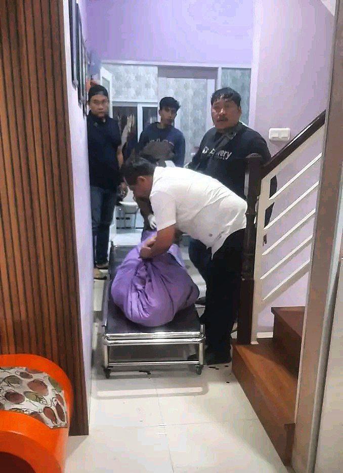 Foto Evakuasi Korban